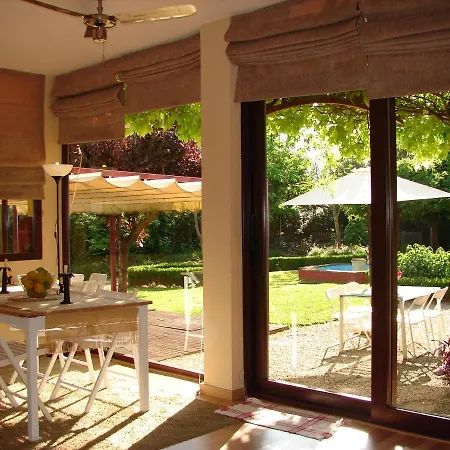 Casa Con Encanto Y Jardin Holiday home