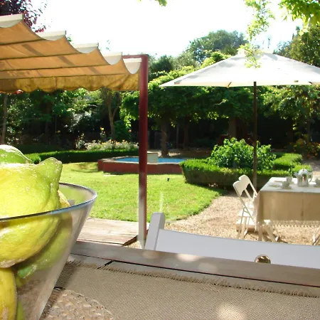 Casa Con Encanto Y Jardin